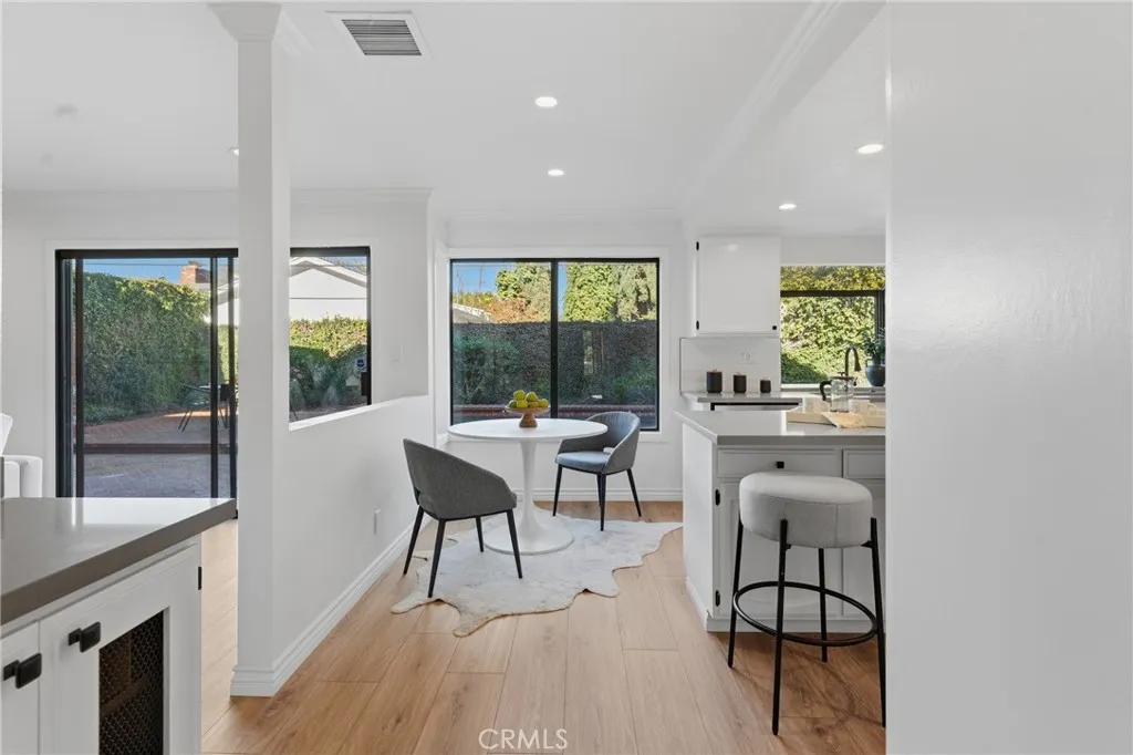 Additional image 15 of 13033 Magnolia, Sherman Oaks, CA 91423