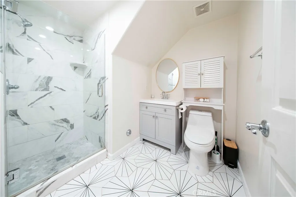 Additional image 9 of 389 Arden Avenue Unit 1, Glendale, CA 91203