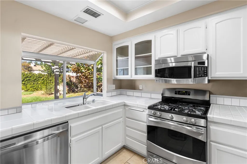 Additional image 19 of 23301 Preston Way, Valencia, CA 91354