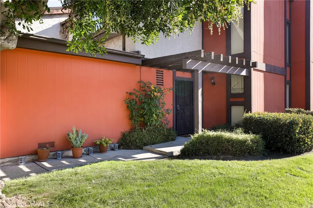 Additional image 3 of 9910 Aspen Cir, Santa Fe Springs, CA 90670