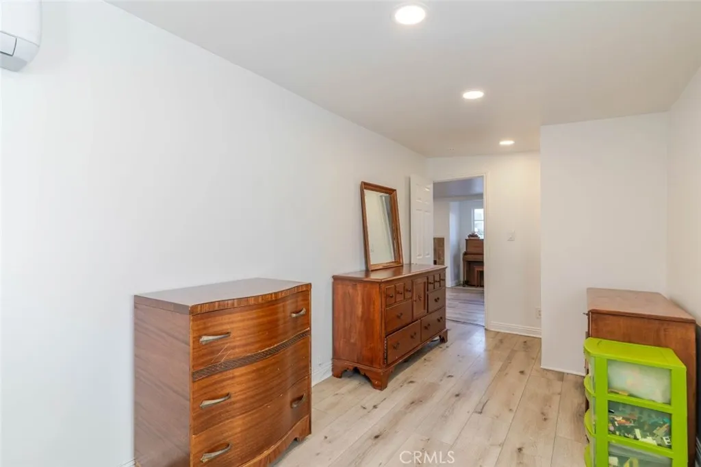 Additional image 12 of 10434 Irma Avenue, Tujunga, CA 91042