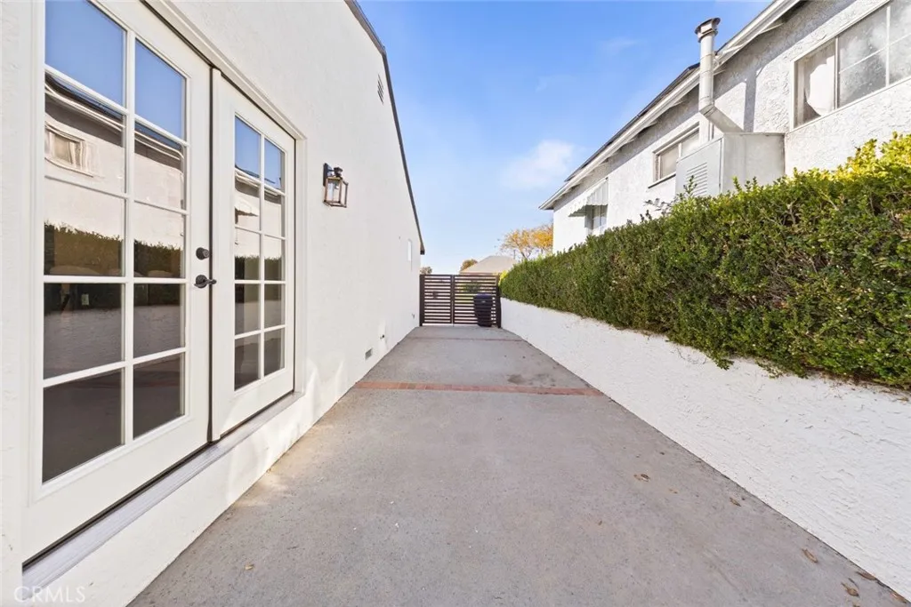 Additional image 136 of 2950 N Lincoln Street, Burbank, CA 91504