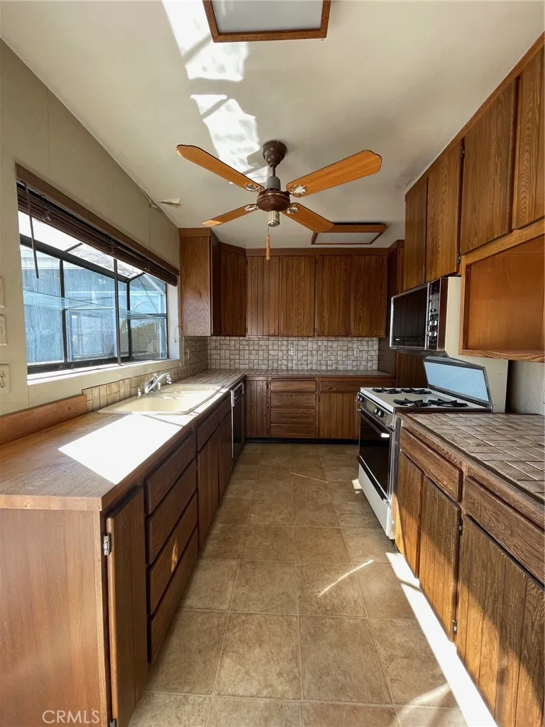 Additional image 25 of 2004 Ripley Avenue, Redondo Beach, CA 90278