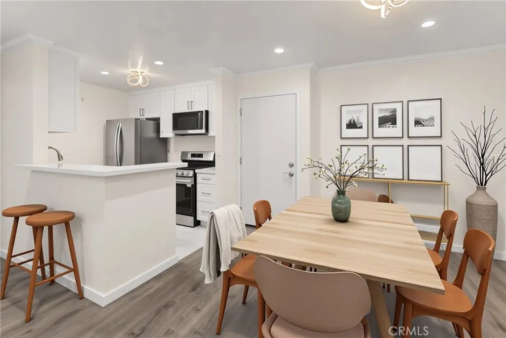 Additional image 32 of 18620 Hatteras Unit 173, Tarzana, CA 91356