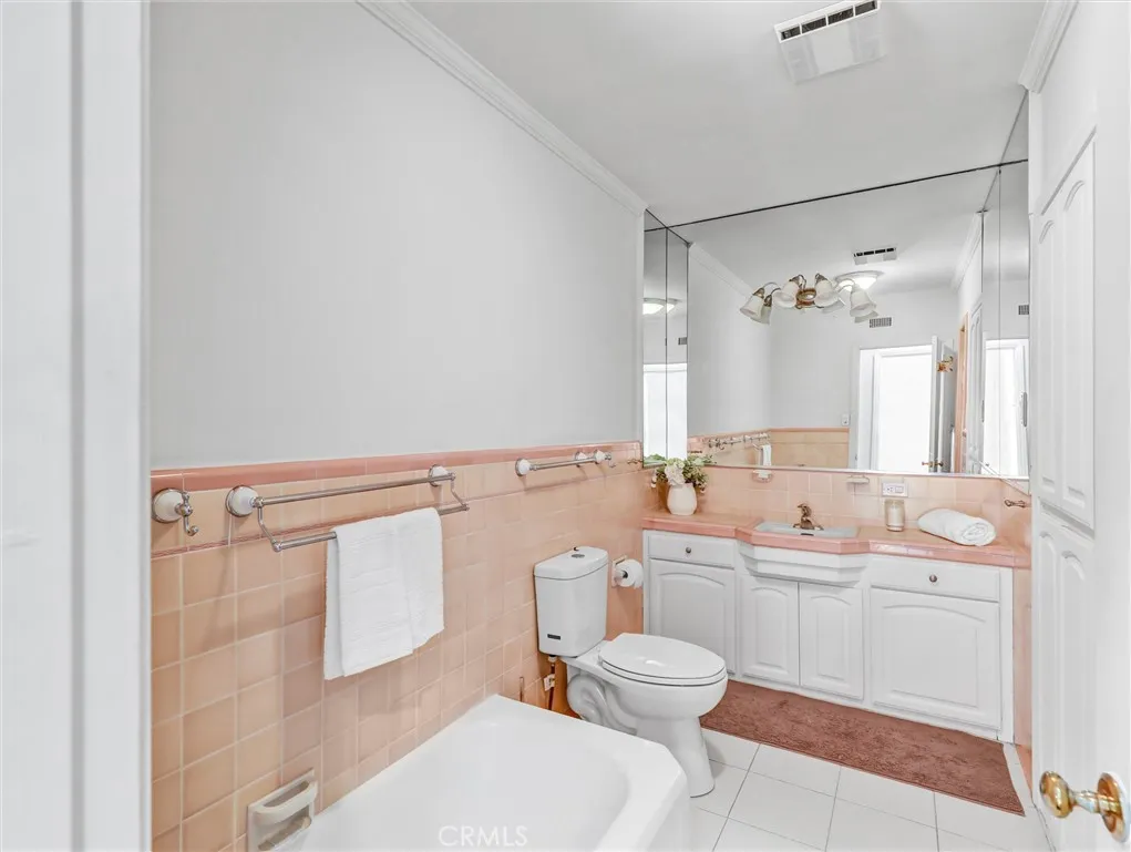 Additional image 54 of 7602 2nd St, Downey, CA 90241