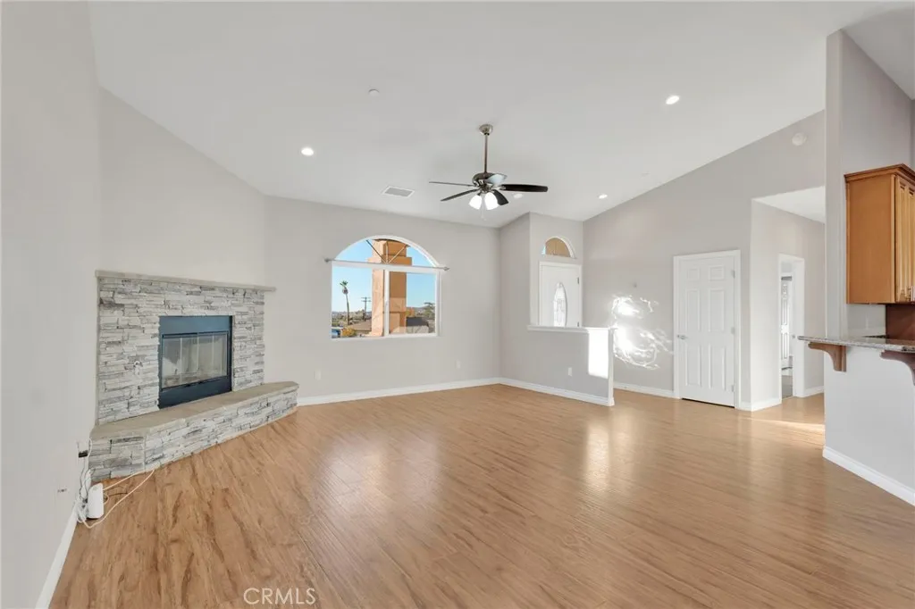 Additional image 60 of 15831 Rimrock Road, Apple Valley, CA 92307