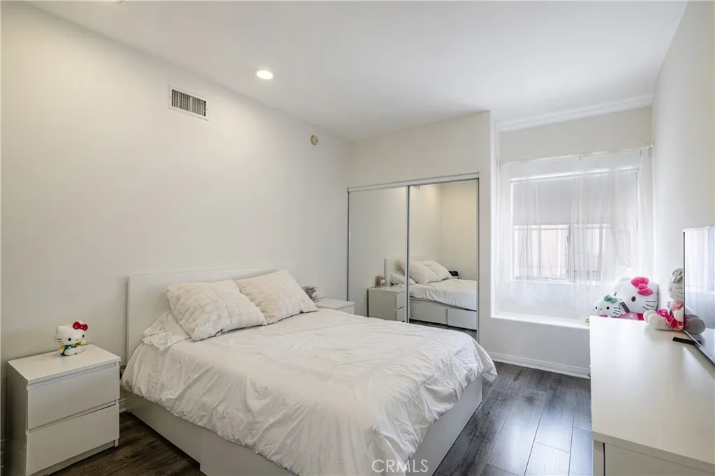 Additional image 22 of 10012 Reseda Boulevard Unit B, Northridge, CA 91324