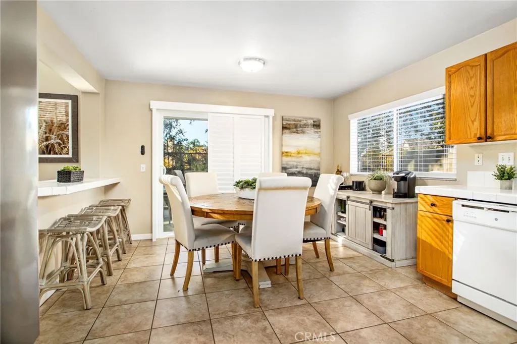 Additional image 13 of 910 Pathfinder Way, Corona, CA 92878