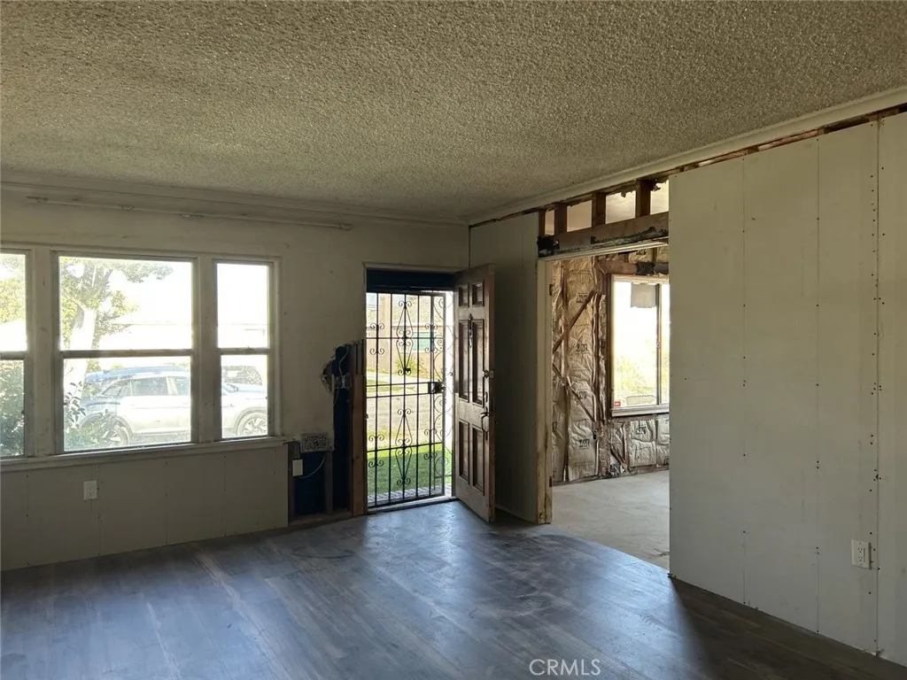 Additional image 21 of 3000 W 84th Street, Inglewood, CA 90305