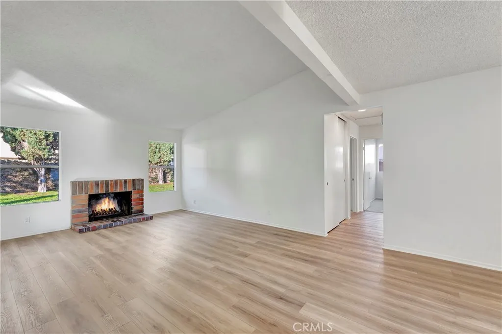Additional image 23 of 610 S Dennis St, Santa Ana, CA 92704