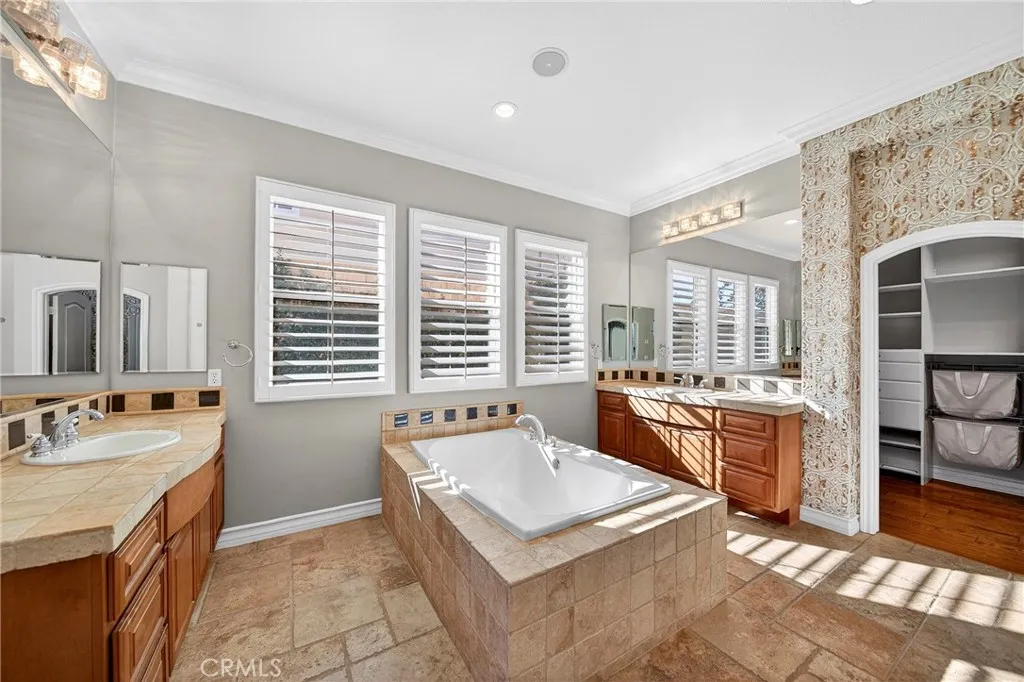 Additional image 38 of 7837 Lady Banks Loop, Corona, CA 92883