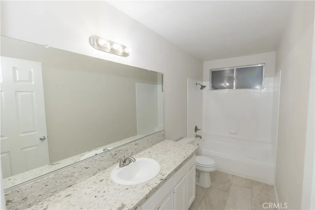 Additional image 25 of 5810 W Tenaya, Fresno, CA 93722