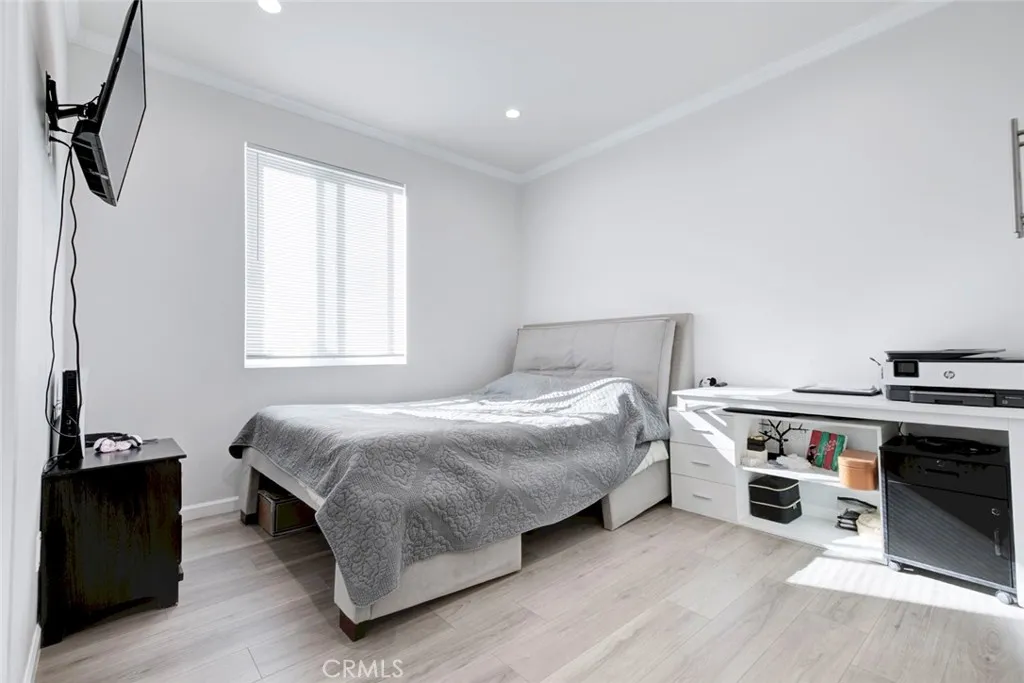 Additional image 96 of 10531 Greenburn Avenue, Sunland, CA 91040