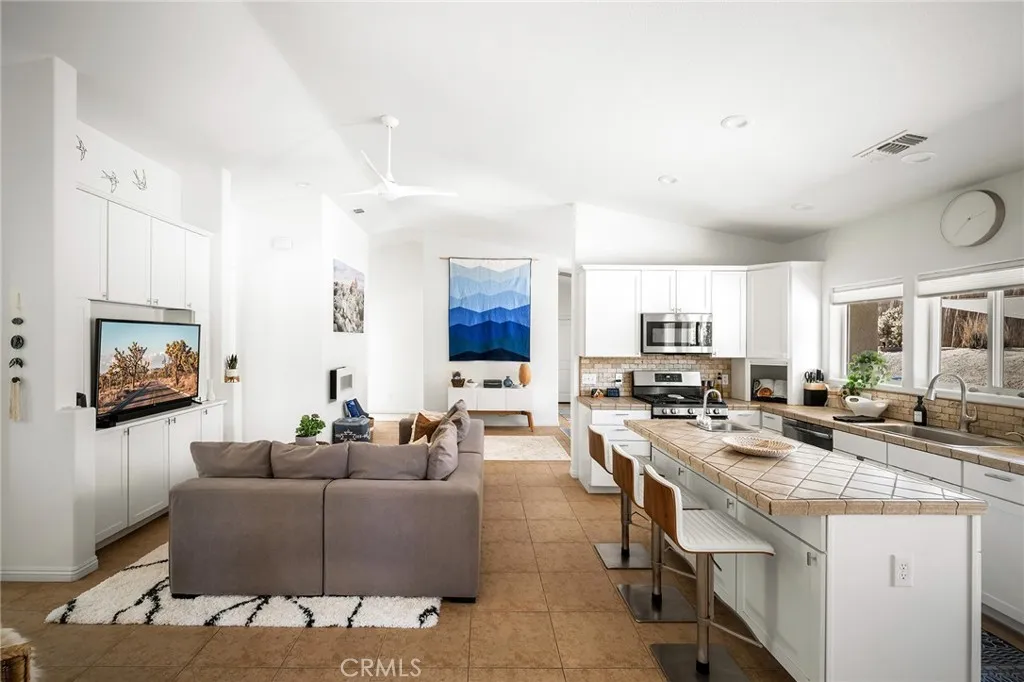 Additional image 14 of 7573 Cardillo Trl, Yucca Valley, CA 92284