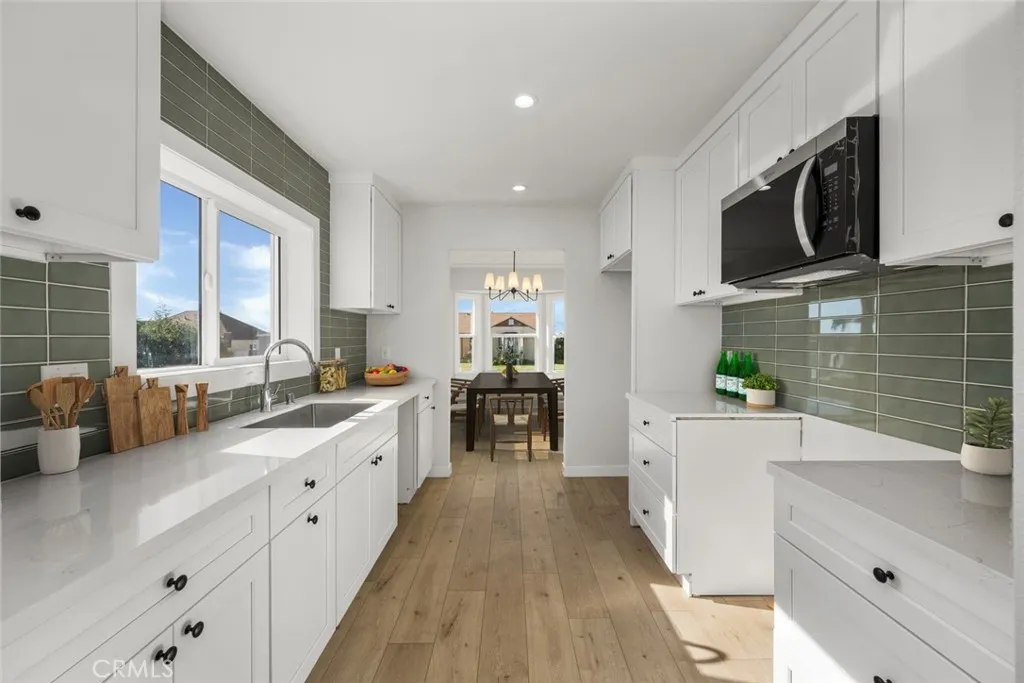 Additional image 8 of 10640 S Gramercy Pl, Los Angeles, CA 90047