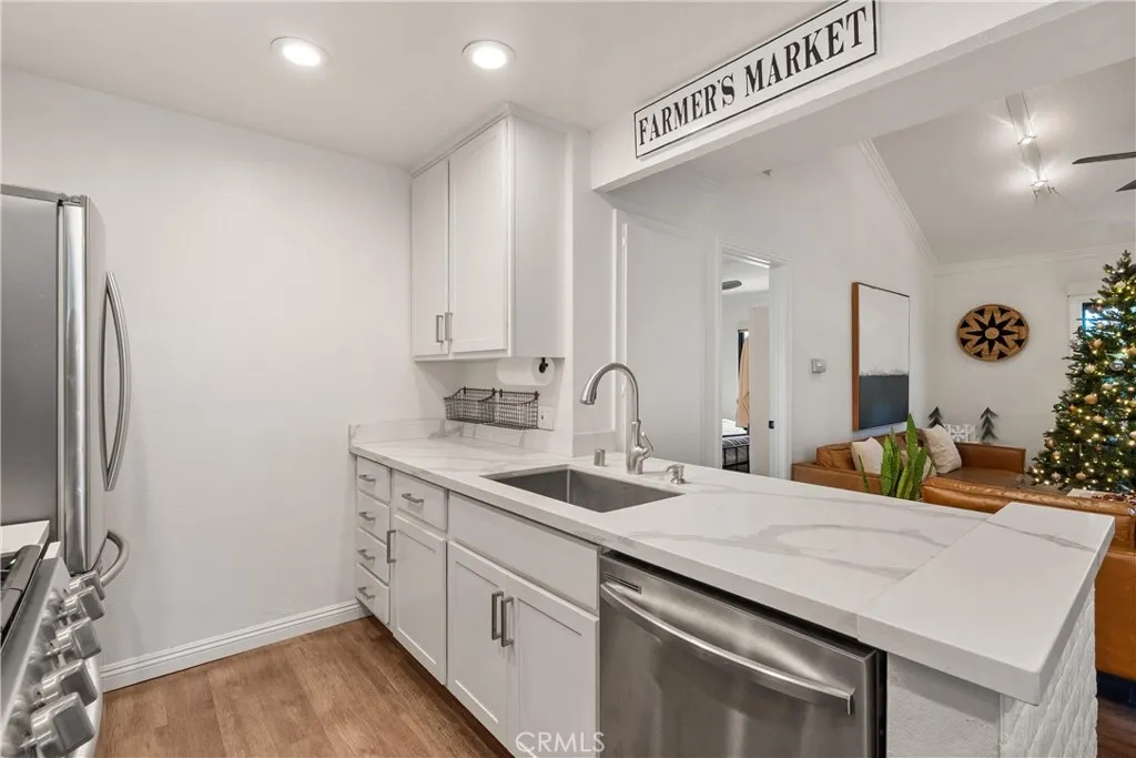 Additional image 3 of 2323 Huntington Street Unit 904, Huntington Beach, CA 92648