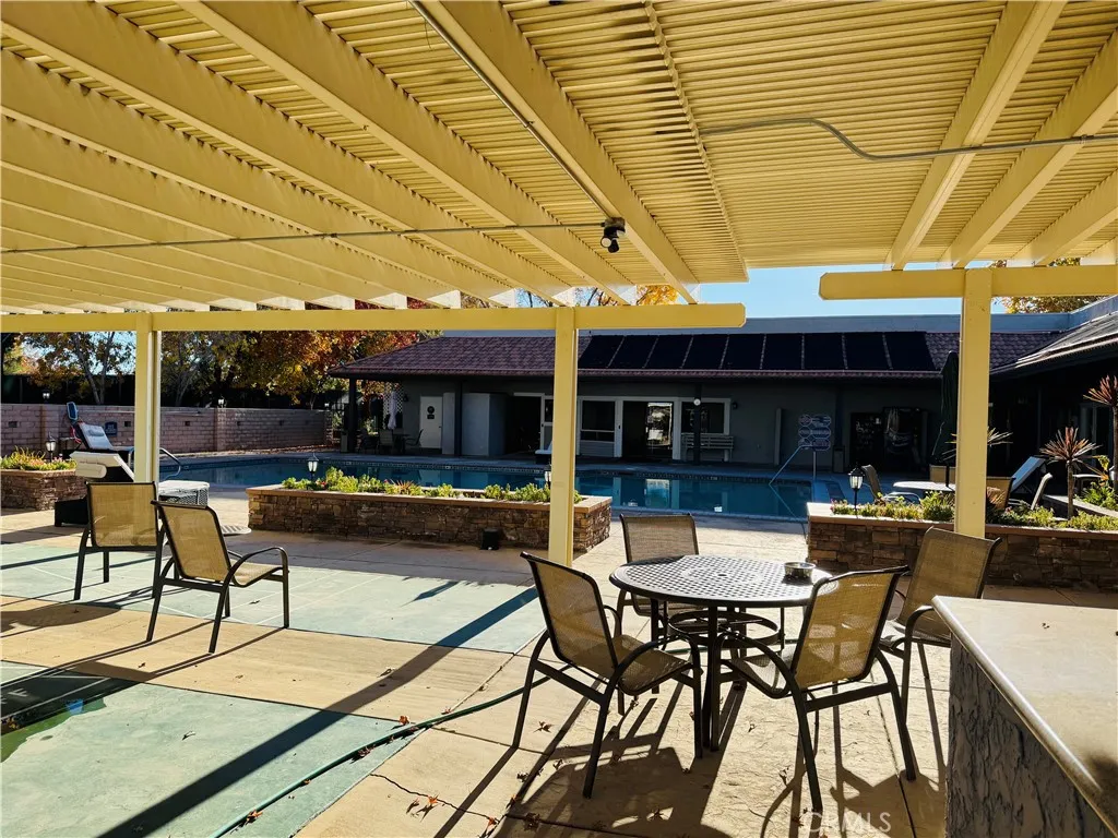 Additional image 5 of 13393 Mariposa Rd Unit 281, Victorville, CA 92395