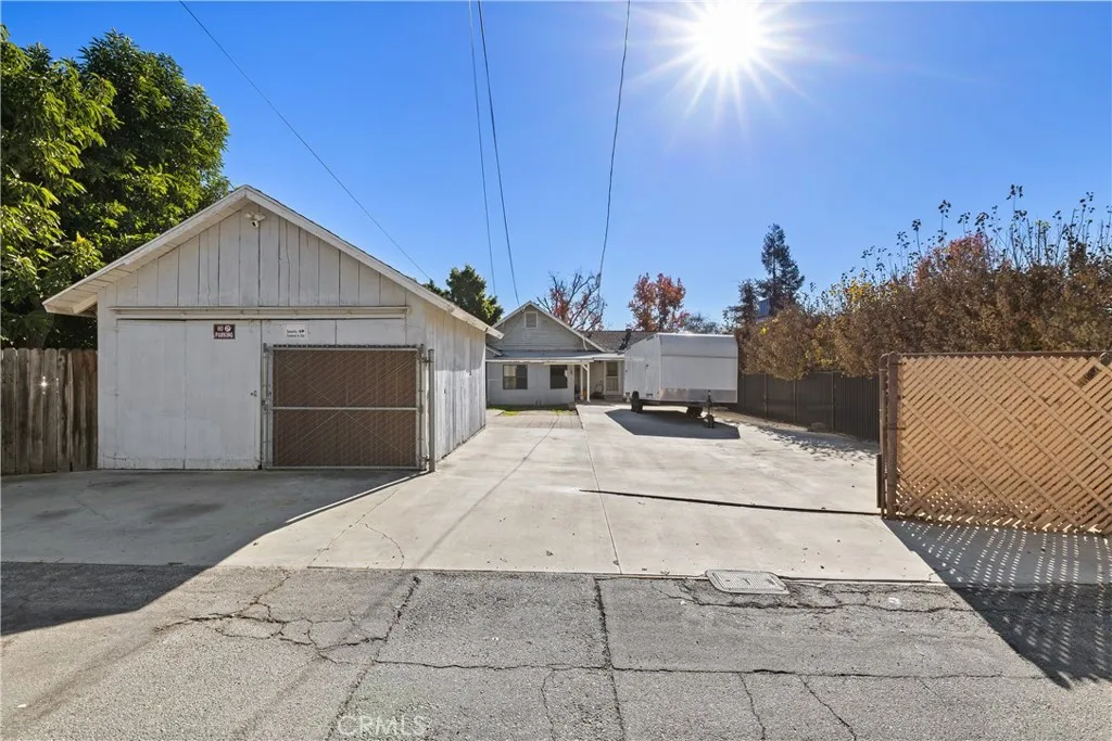 Additional image 71 of 421 W Colorado Boulevard, Monrovia, CA 91016