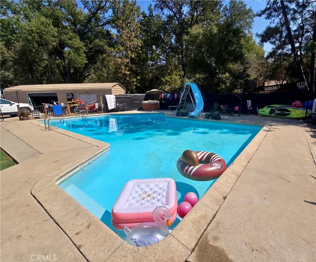 Additional image 31 of 48833 Rock Point Road, Oakhurst, CA 93644