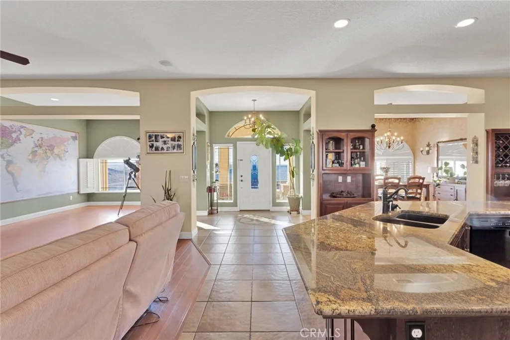 Additional image 44 of 13519 Sunset Dr, Apple Valley, CA 92308