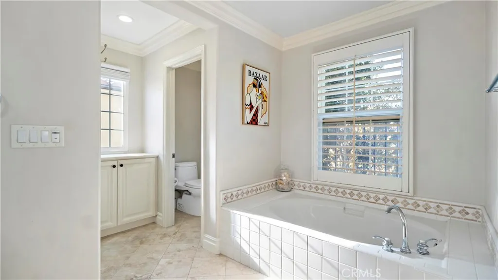 Additional image 21 of 19 Inglenook, Irvine, CA 92602