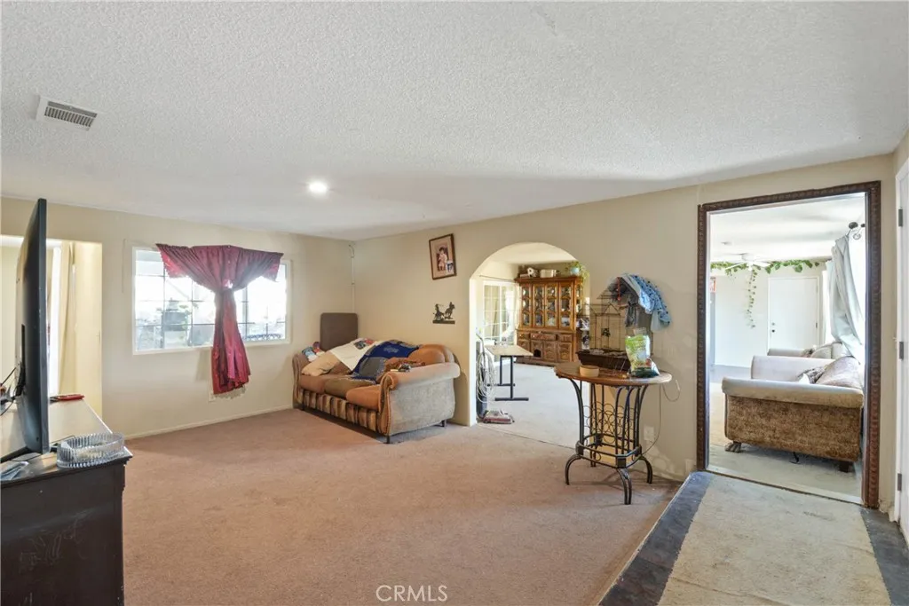 Additional image 14 of 18583 Vine Street, Hesperia, CA 92345