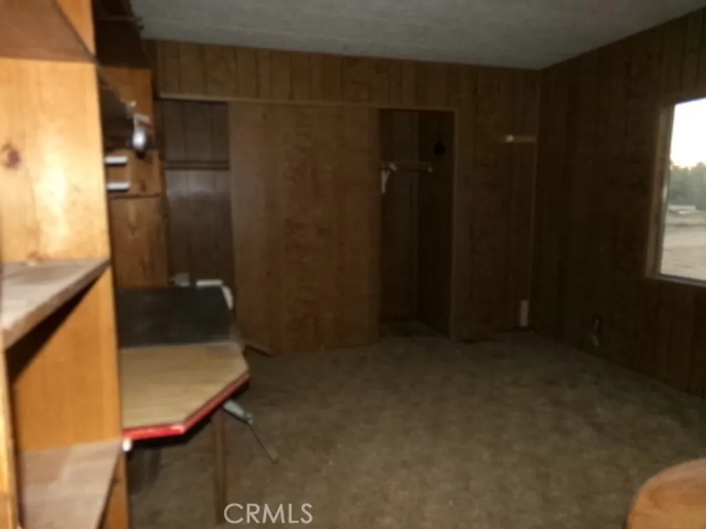 Additional image 10 of 48924 Bedford Dr, Newberry Springs, CA 92365