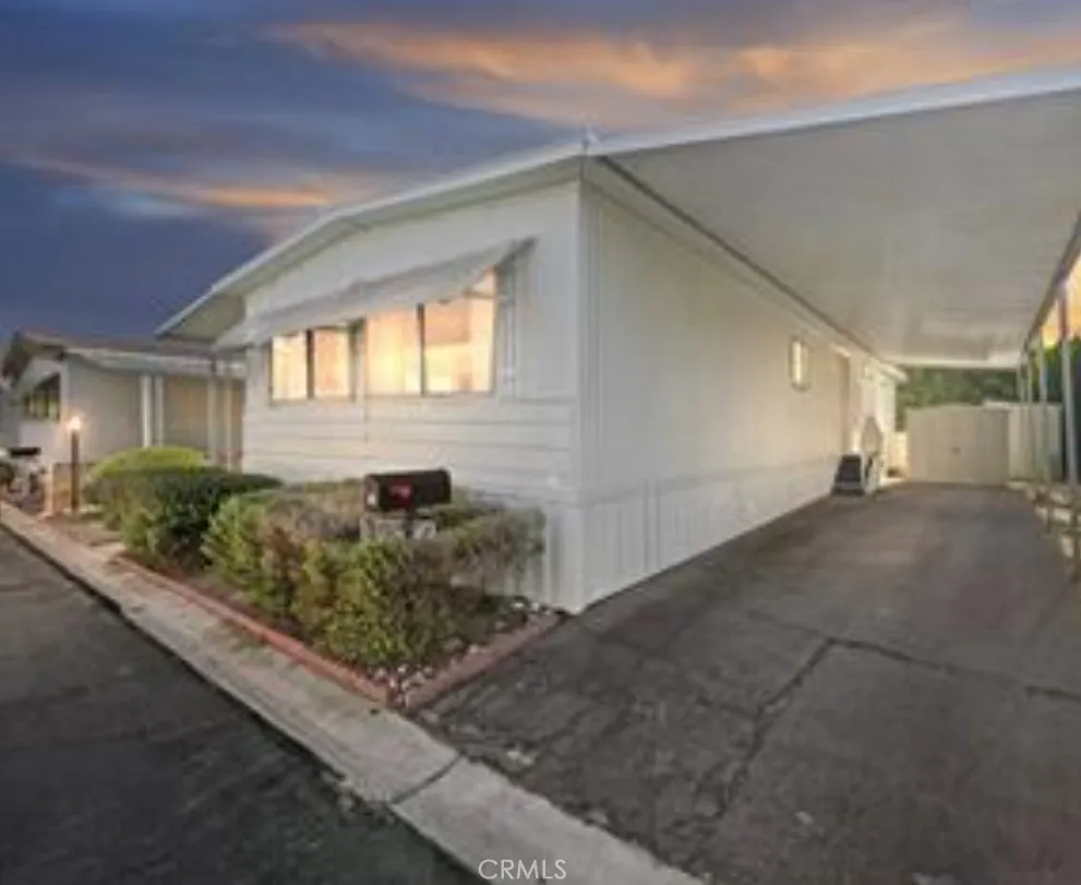 Additional image 2 of 54999 Martinez Trl, Yucca Valley, CA 92284