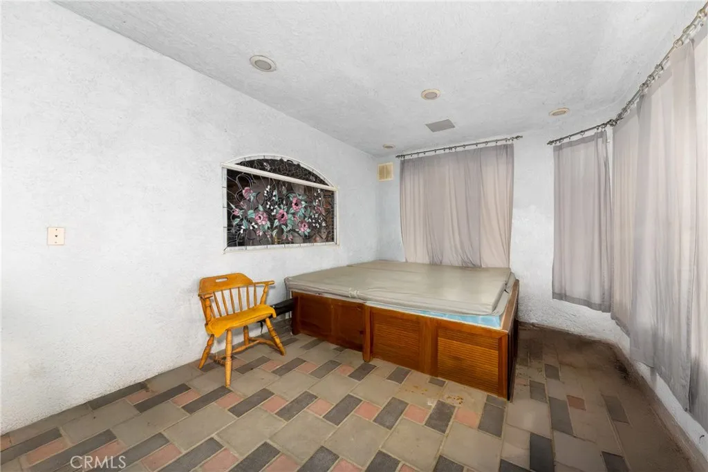 Additional image 115 of 13259 Country Club Dr, Victorville, CA 92395