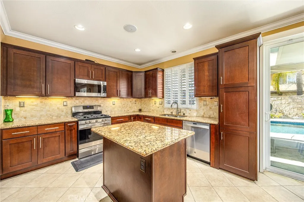 Additional image 10 of 2821 Parksquare Way, Pomona, CA 91767