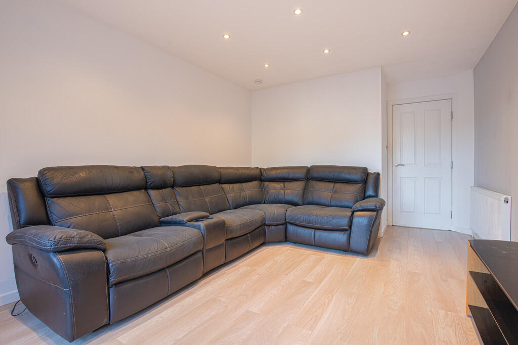 Additional image 13 of Roslin Place, Aberdeen