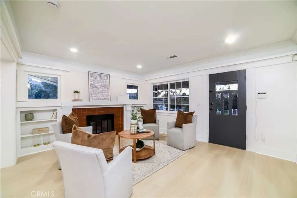 Additional image 47 of 748 N Kenmore Ave, Los Angeles, CA 90029