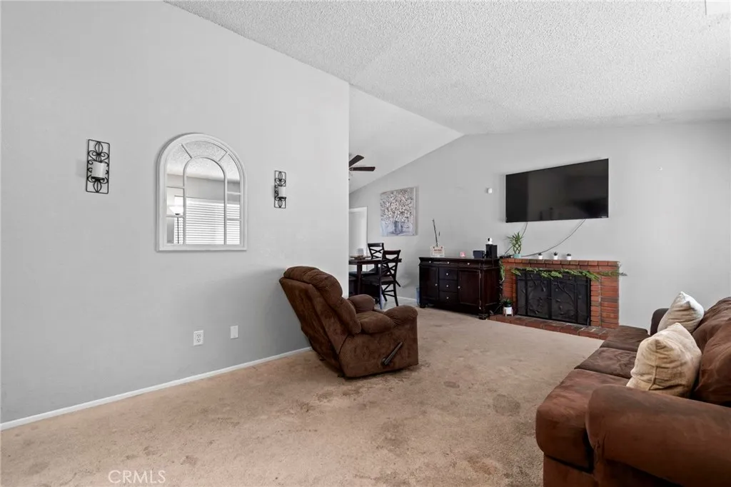 Additional image 4 of 12831 Stage Coach Drive, Victorville, CA 92392