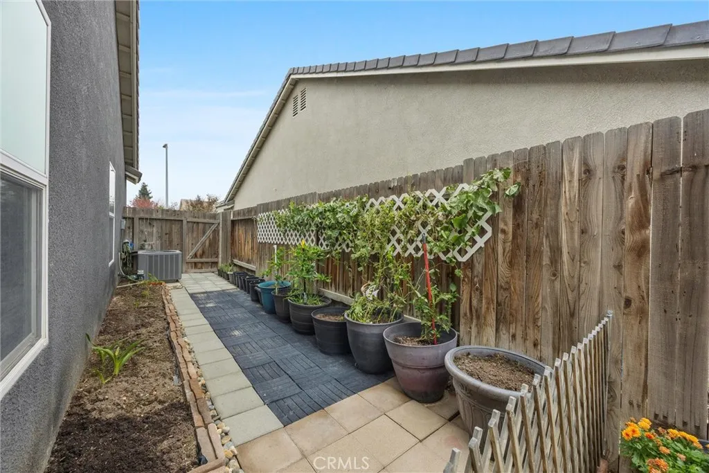 Additional image 76 of 5712 Biddeford St, Bakersfield, CA 93313