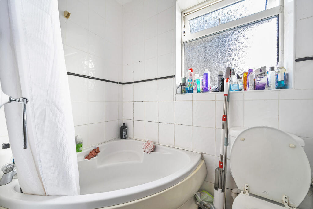 Additional image 12 of Folkestone Road, Dover, CT17 9