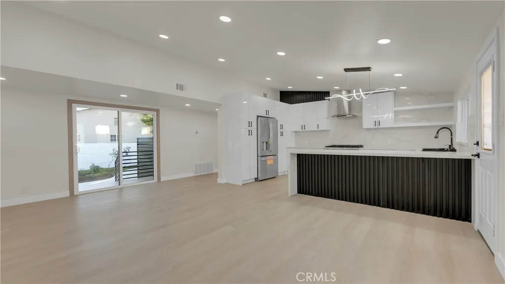 Additional image 14 of 10334 Louise, Granada Hills, CA 91344