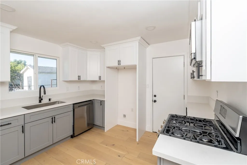 Additional image 6 of 3125 Cedar Avenue, Lynwood, CA 90262