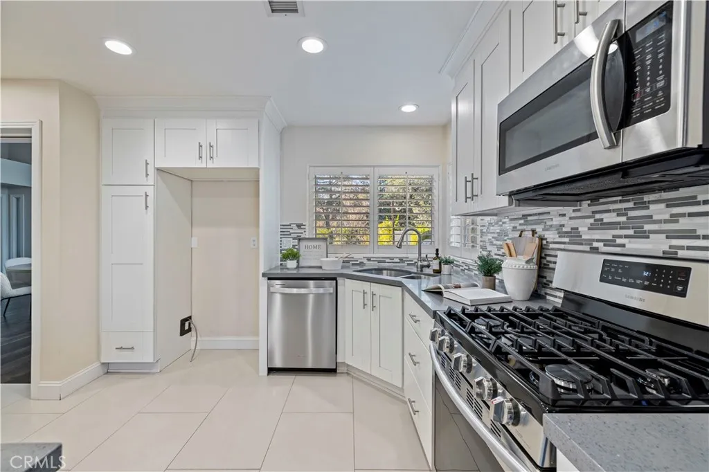 Additional image 86 of 26029 Tourelle Place, Valencia, CA 91355