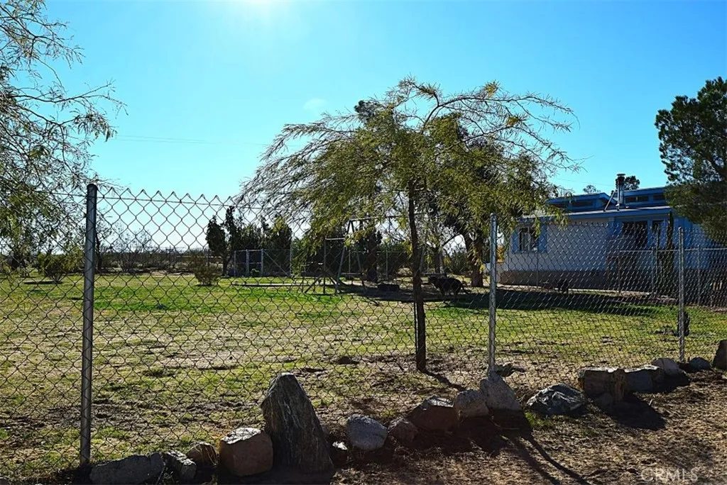 Additional image 63 of 56788 Encantado Rd, Landers, CA 92285