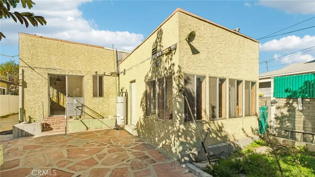 Additional image 31 of 2958 Partridge, Los Angeles, CA 90039