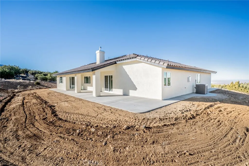 Additional image 50 of 1275 Hollister Rd, Pinon Hills, CA 92372