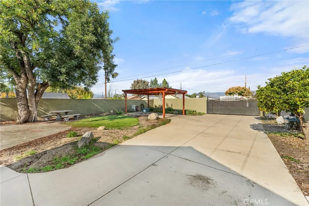 Additional image 88 of 1021 Campus Avenue, Redlands, CA 92374