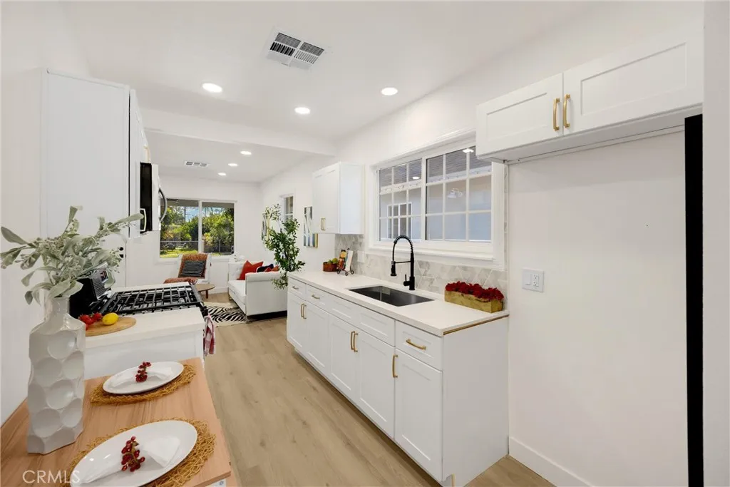 Additional image 52 of 567 W Center St, Pomona, CA 91768