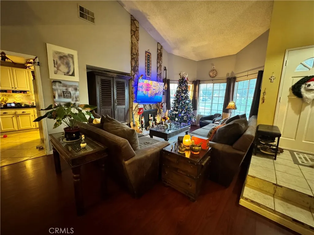 Additional image 40 of 13931 Shadow Dr, Fontana, CA 92337