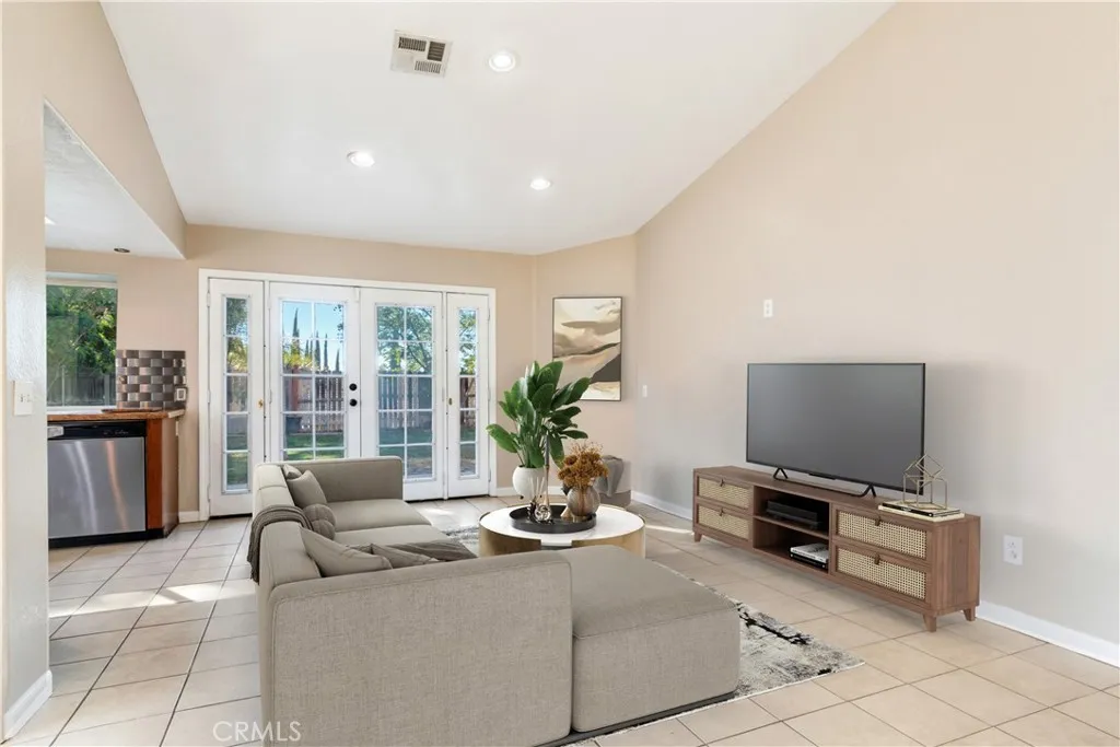 Additional image 5 of 2864 N Riverside Ave, Rialto, CA 92377