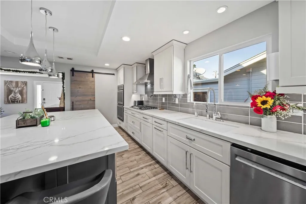 Additional image 13 of 24344 Valley St, Newhall, CA 91321