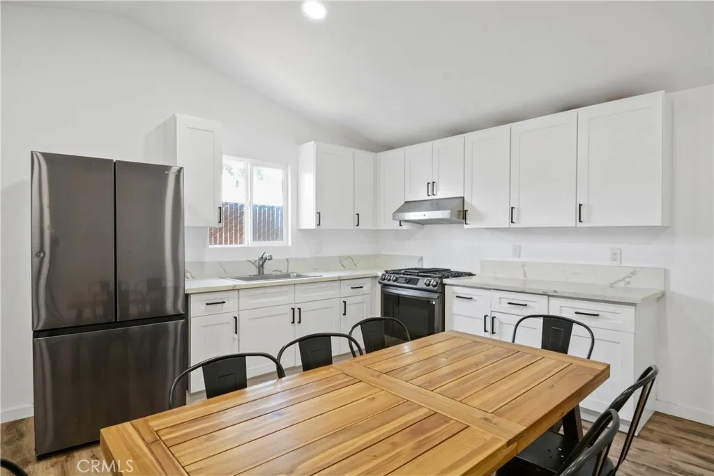 Additional image 122 of 8214 10th Ave, Hesperia, CA 92345