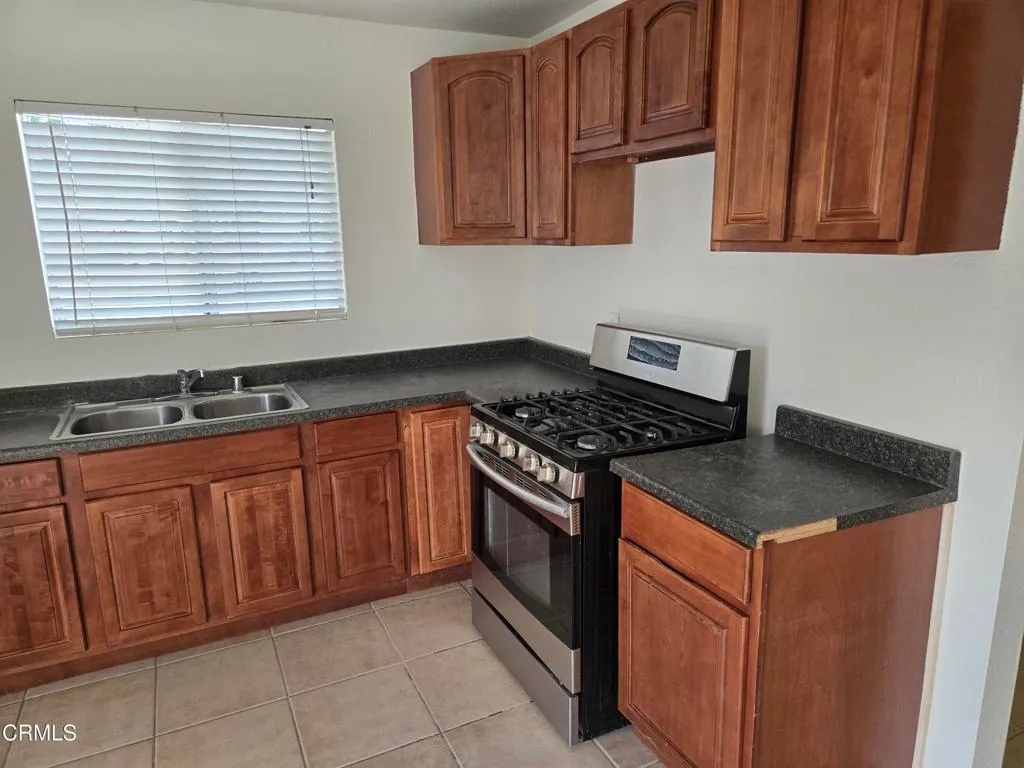 Additional image 5 of 44036 Cedar Avenue, Lancaster, CA 93534