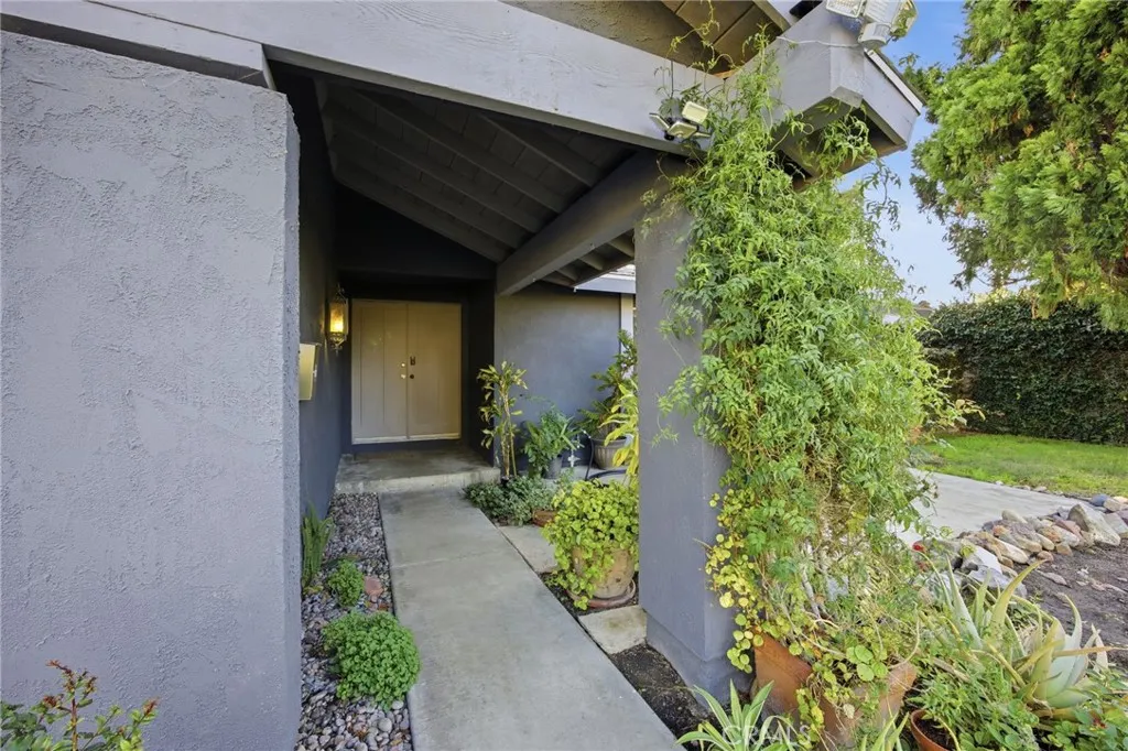 Additional image 5 of 418 W Carol Avenue, Santa Ana, CA 92707