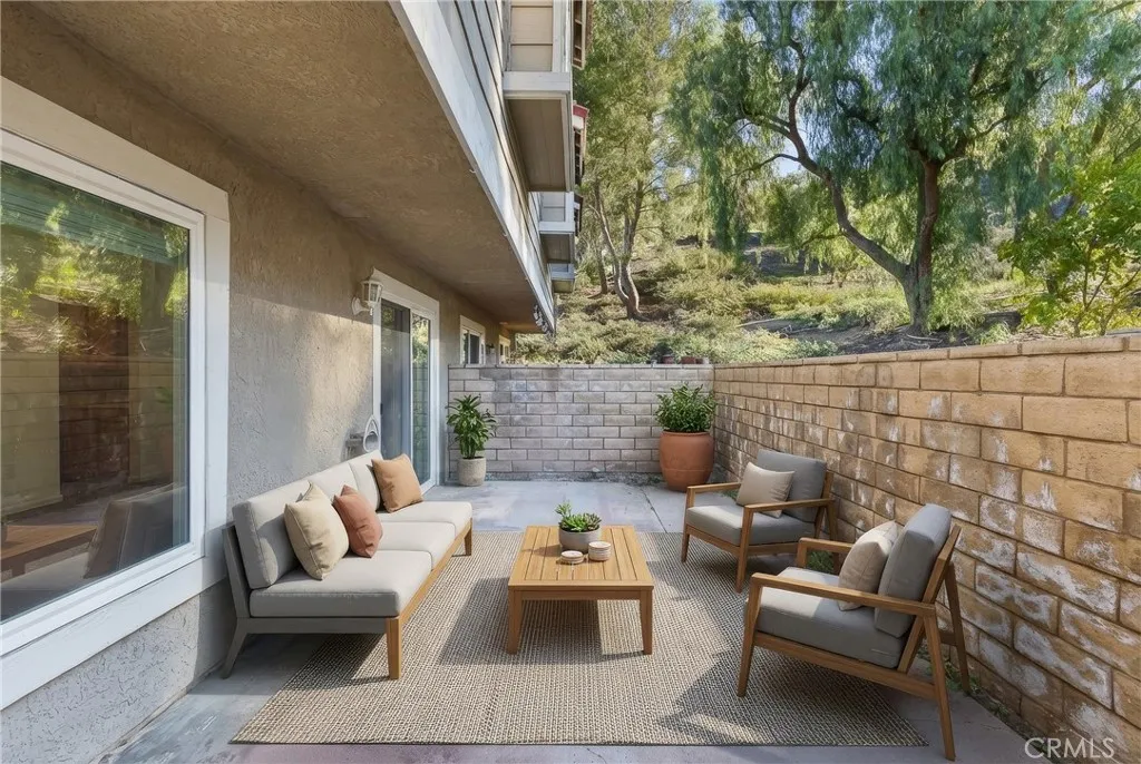 Additional image 58 of 31315 The Old Road Unit D, Castaic, CA 91384